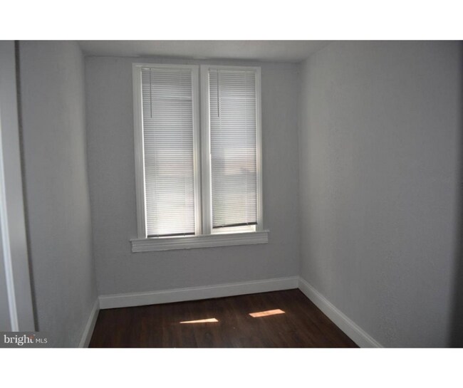 Building Photo - 4004 Belvieu Ave