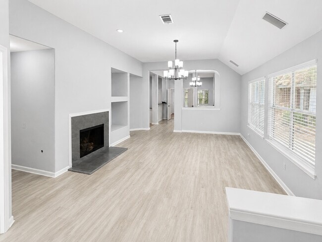 Building Photo - 22 Cypress Bayou Ct