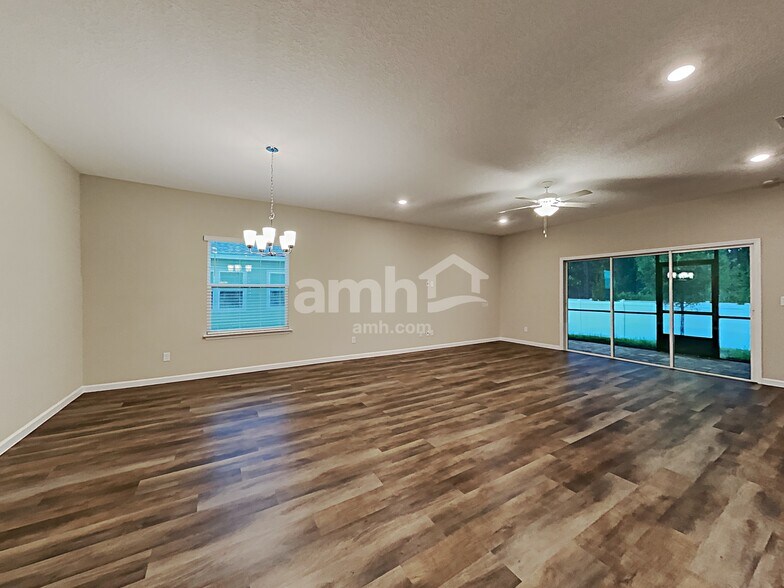 Building Photo - 265 Stone Arbor Ln
