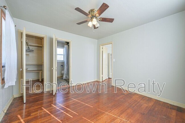 Building Photo - 1127.5 W Eufaula St