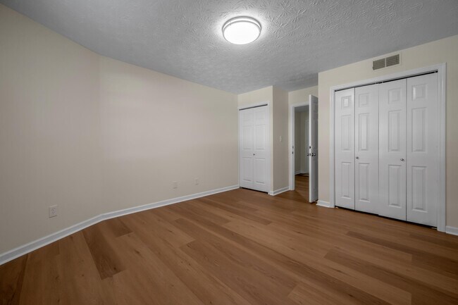 Building Photo - 1167 Turkey Foot Rd