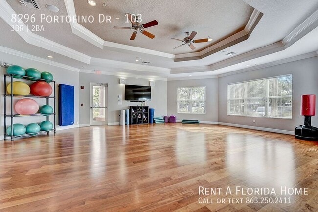 Building Photo - 8296 Portofino Dr
