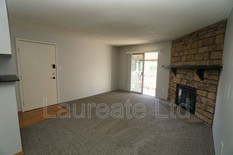 Building Photo - 4400 S Quebec St