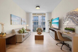 Building Photo - 777 N Ocean Dr