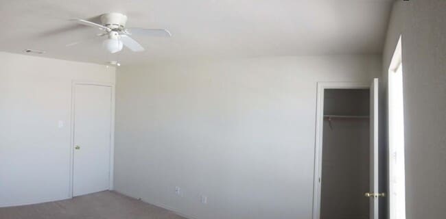 Building Photo - 3608 Malibu Ln