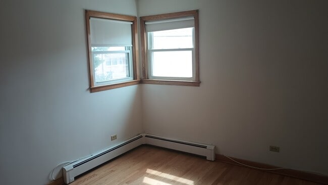 Building Photo - 8902 N Wisner St
