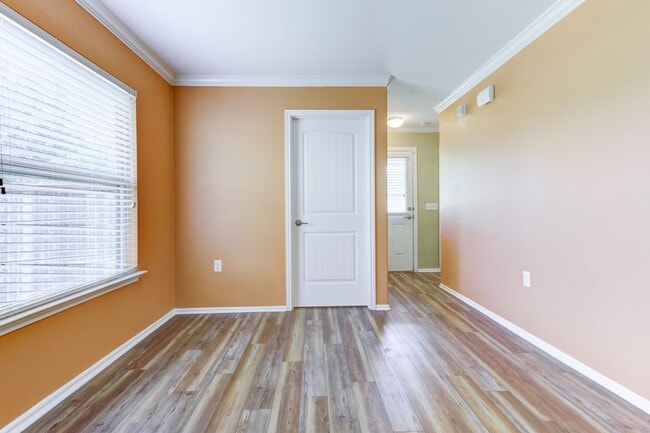 Building Photo - 7000 Crestone Rd