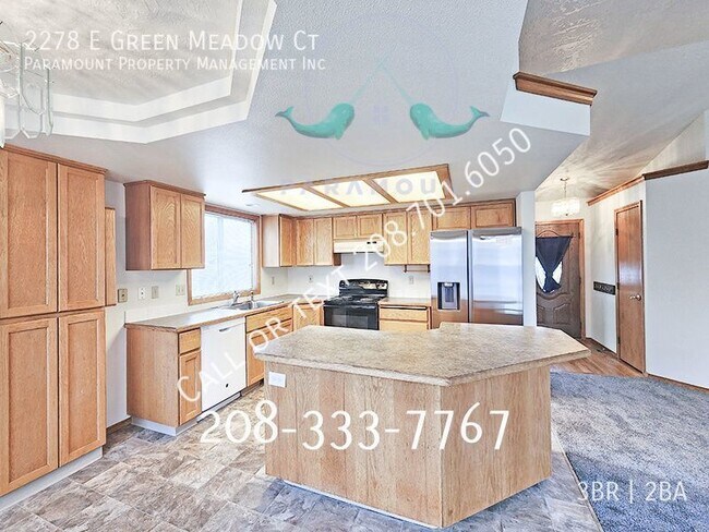 Building Photo - Waiting to welcome you home 3 bedroom Meri...