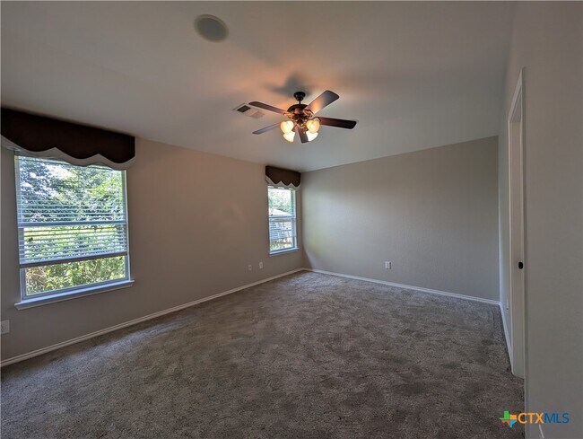 Building Photo - 2937 Post Oak Cir