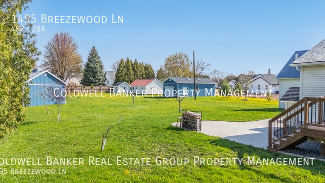 Building Photo - 1495 Breezewood Ln