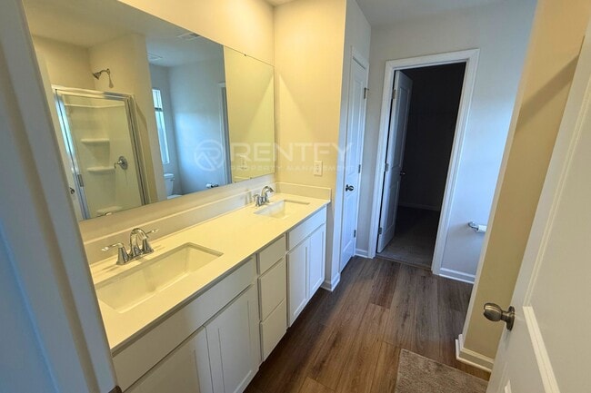 Building Photo - 2802 Legacy Rdg Ln