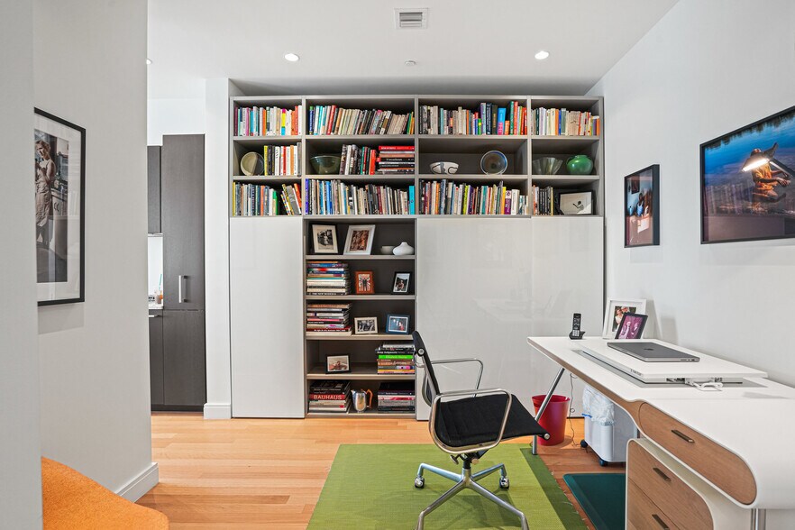 Building Photo - 1177 22nd St NW