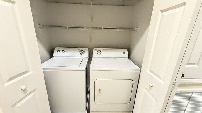 Building Photo - Annual unfurnished-3 bedroom, 2 bath condo with garage in gated community!