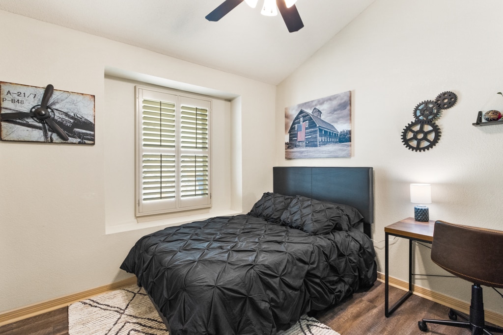Front Bedroom - 11341 Manuel Moreno Dr