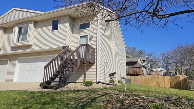 Building Photo - 2263 9th St