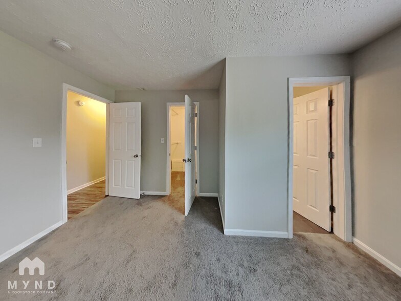 Building Photo - 8212 Autumn Mill Ln