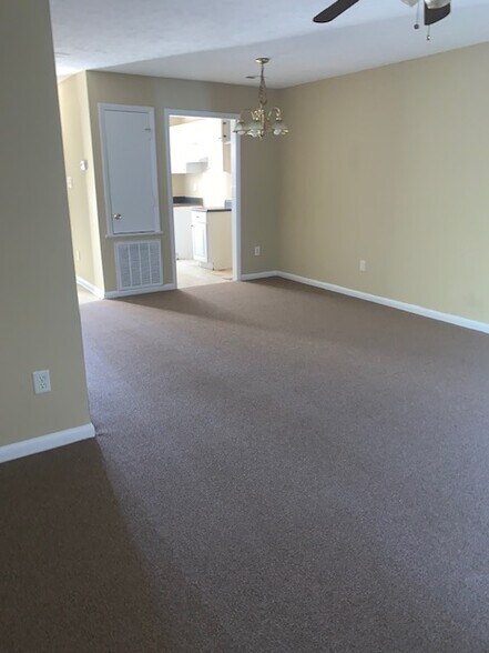 Building Photo - 515 Mill Cove Ct