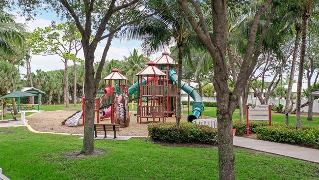 Building Photo - 1 Garden St