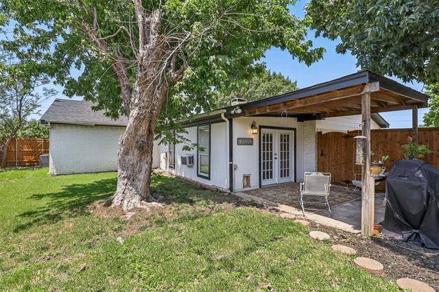 Building Photo - 2622 Briar Hill Dr