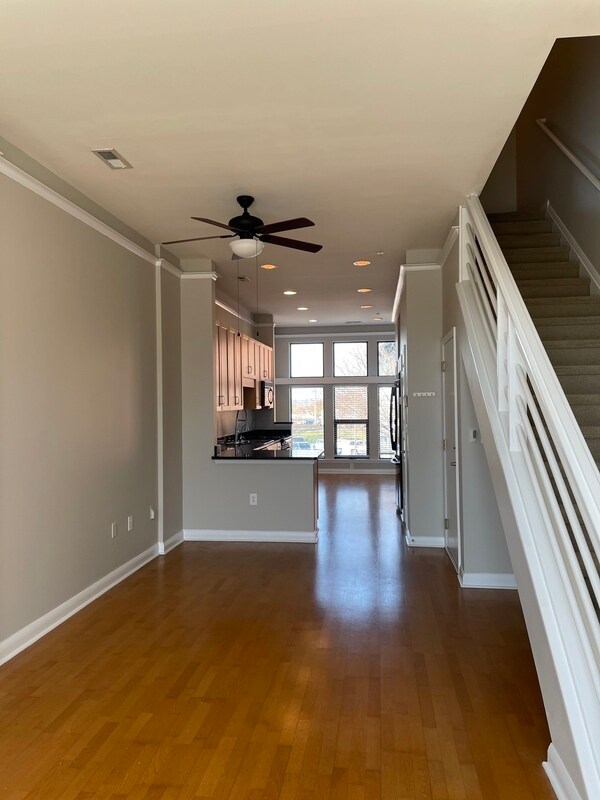 Building Photo - 566 New Bern Station Ct