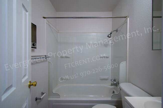 Building Photo - 500 Laporte Ave