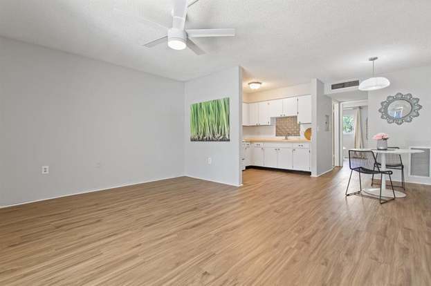 Building Photo - 7151 Sunset Way
