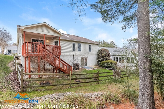 Building Photo - 861 Boatswain Way