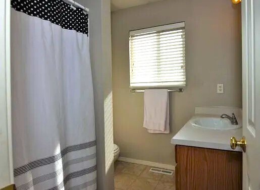 Building Photo - 3911 Partridge Ave