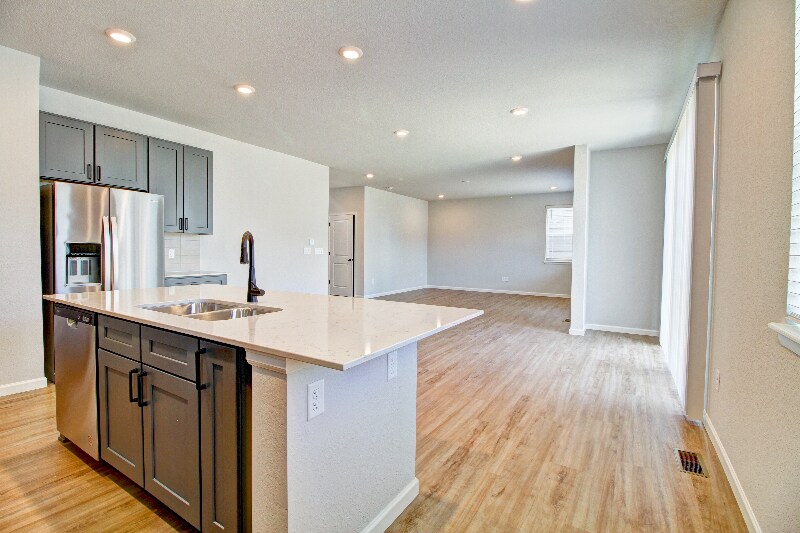 Building Photo - 1444 Brookfield Pl