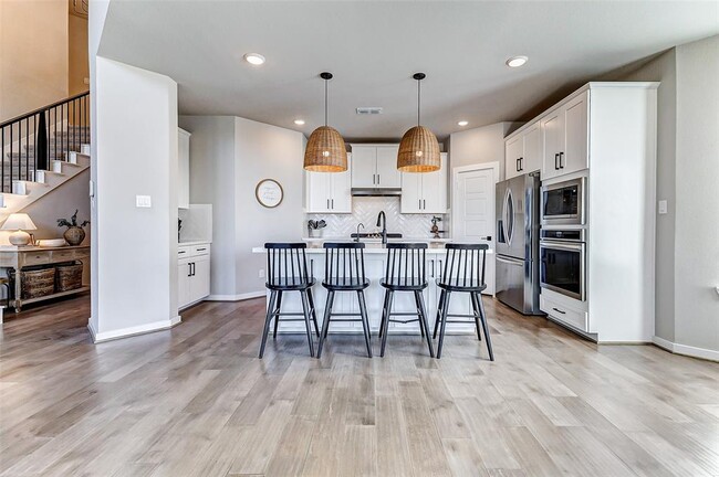 Building Photo - 31430 Vineyard Creek Dr