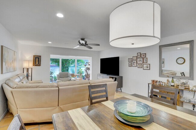 Building Photo - 772 Nantucket Cir