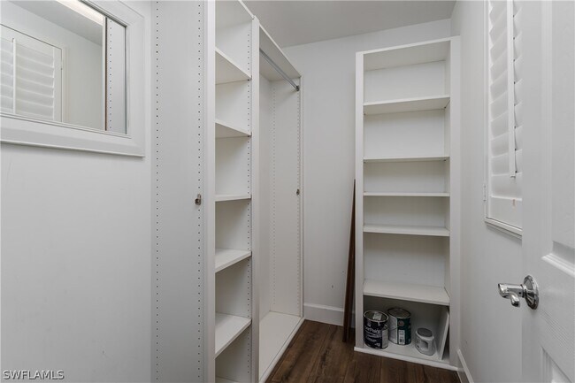 Building Photo - 28700 Alessandria Cir