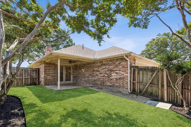 Building Photo - 3403 Wells Dr
