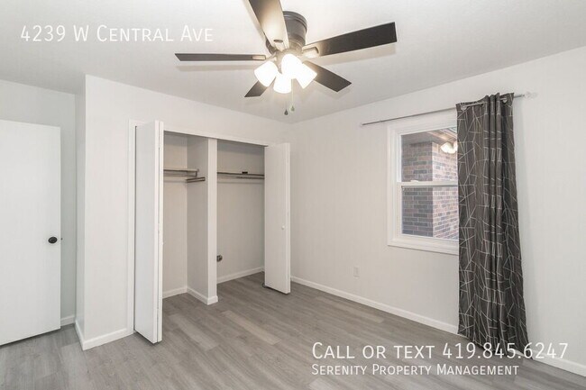 Building Photo - 4239 Central Ave