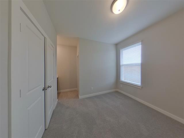 Building Photo - 2589 Dulaney Dr