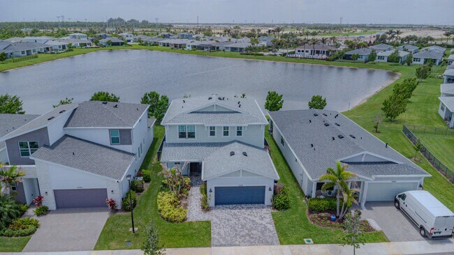 Building Photo - 10696 SW Estella Ln