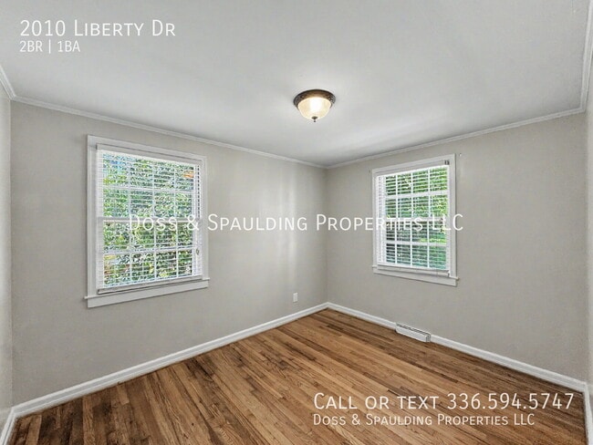 Building Photo - 2010 Liberty Dr
