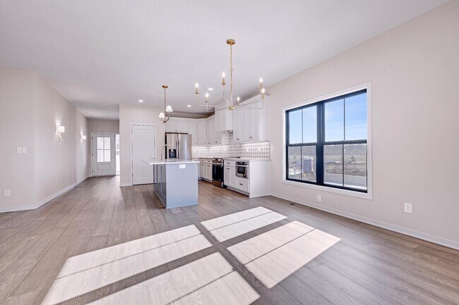 Building Photo - 16648 Garnett St