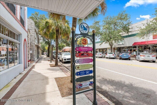 Building Photo - 1729 Trimble Rd