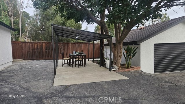 Building Photo - 9859 Foothill Blvd