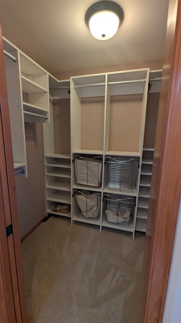 Building Photo - 17180 Sawyer St SE