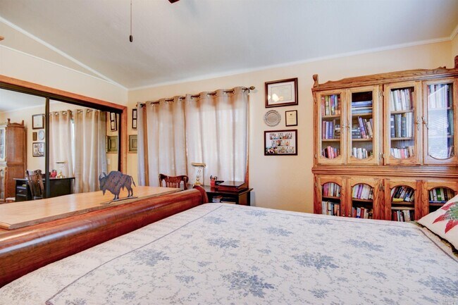 Building Photo - 3340 Terra Linda Dr