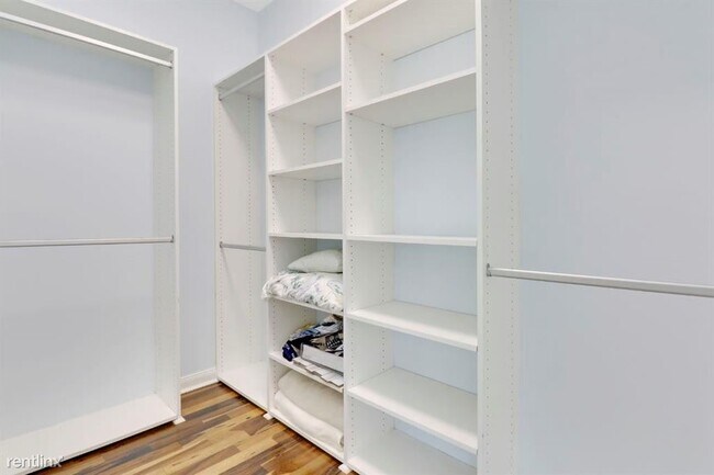 Building Photo - 3 br, 2.5 bath House - 1379 Ramsey Way