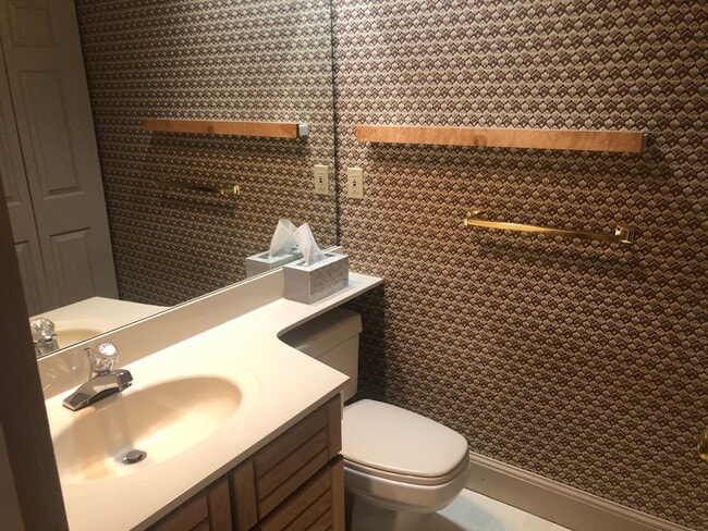 Building Photo - COMING SOON! Beautiful 4- Bedroom Condo in...