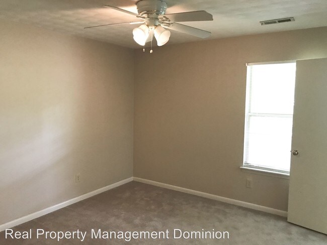 Building Photo - 2 br, 2 bath House - 3956 Palomino Drive #203