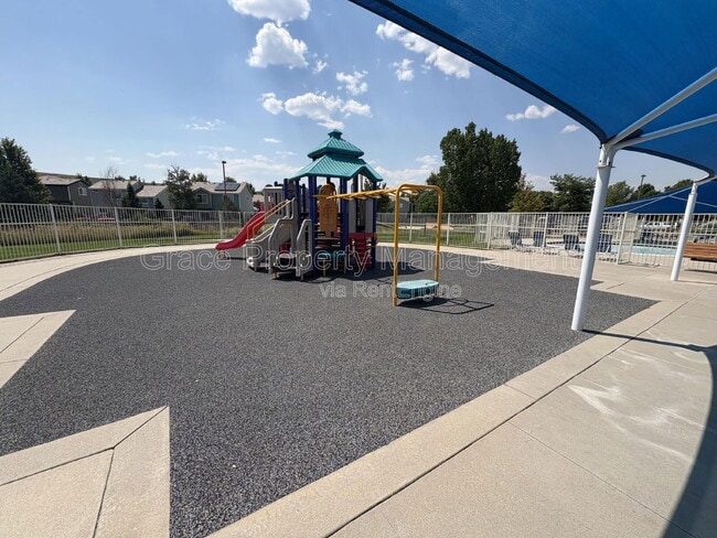 Building Photo - 910 Humboldt Way