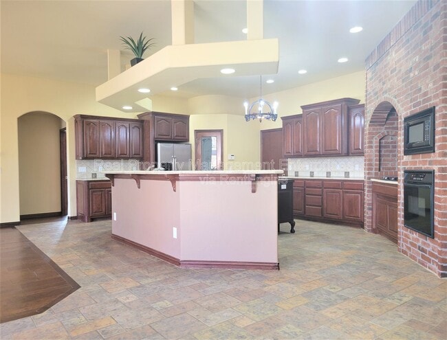 Building Photo - 8821 NW 120th St