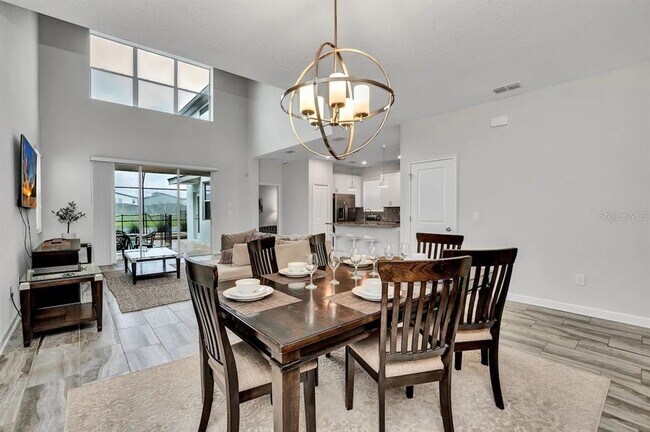 Building Photo - 4769 Kings Castle Cir