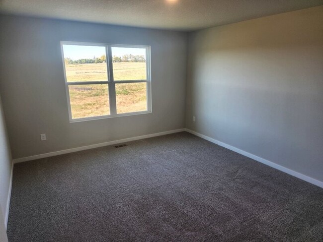 Building Photo - 2508 Chan Dr