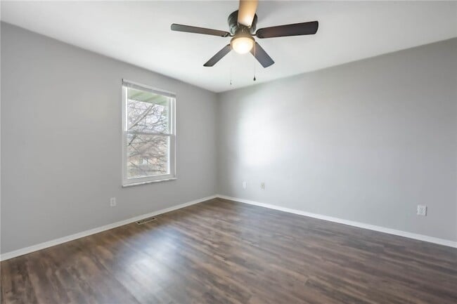 Building Photo - 6117 Charlesgate Rd